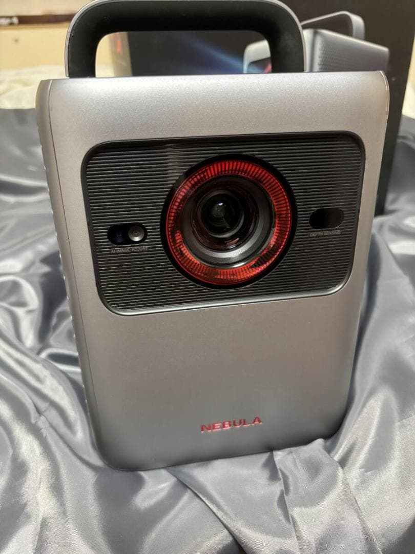 Anker Nebula Cosmos 4K SE 4Kプロジェクター