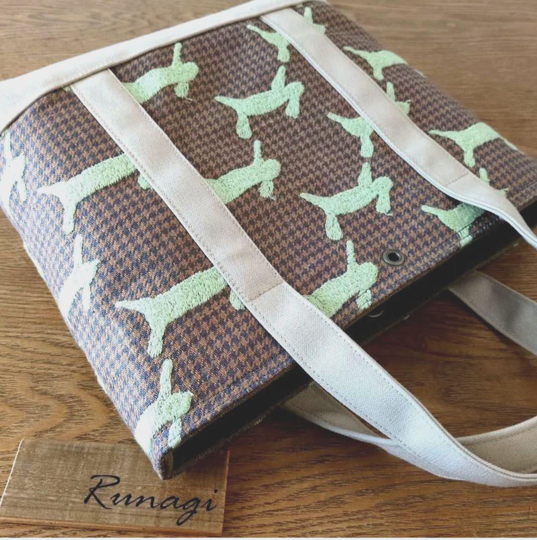 【再出品】ランチトートバッグ＊runrunrun ミナペルホネン