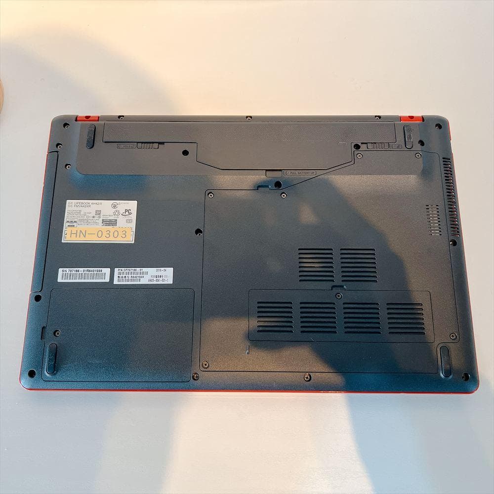 ✨月末セール✨富士通ノートPC 第5世代 SSD240GB HN303