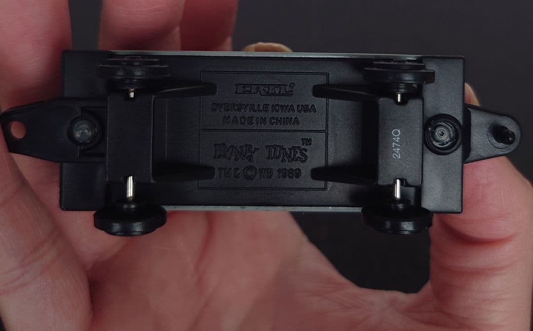 LOONEY TUNES ルーニー・テューンズ ダイキャストメタルトレイン 列車