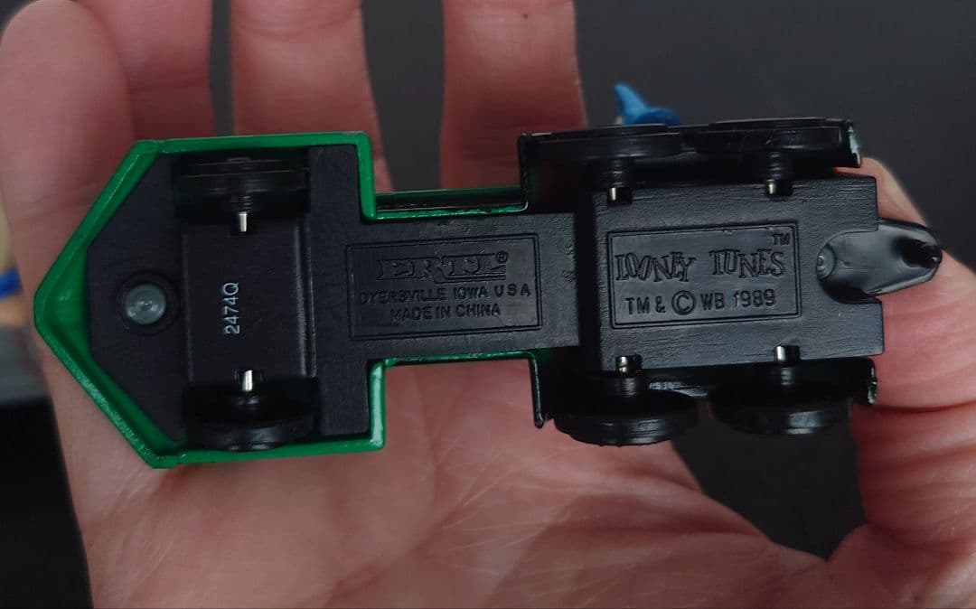 LOONEY TUNES ルーニー・テューンズ ダイキャストメタルトレイン 列車