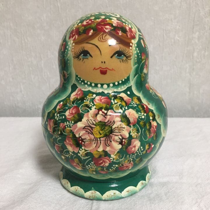 ロシア　マトリョーシカ　10ピース　グリーン