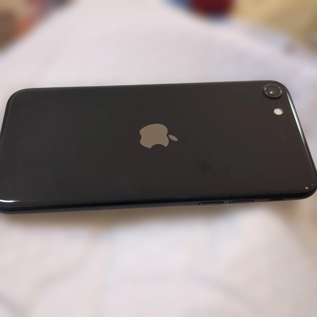Apple iPhone SE2 ブラック 第二世代 SIMフリー