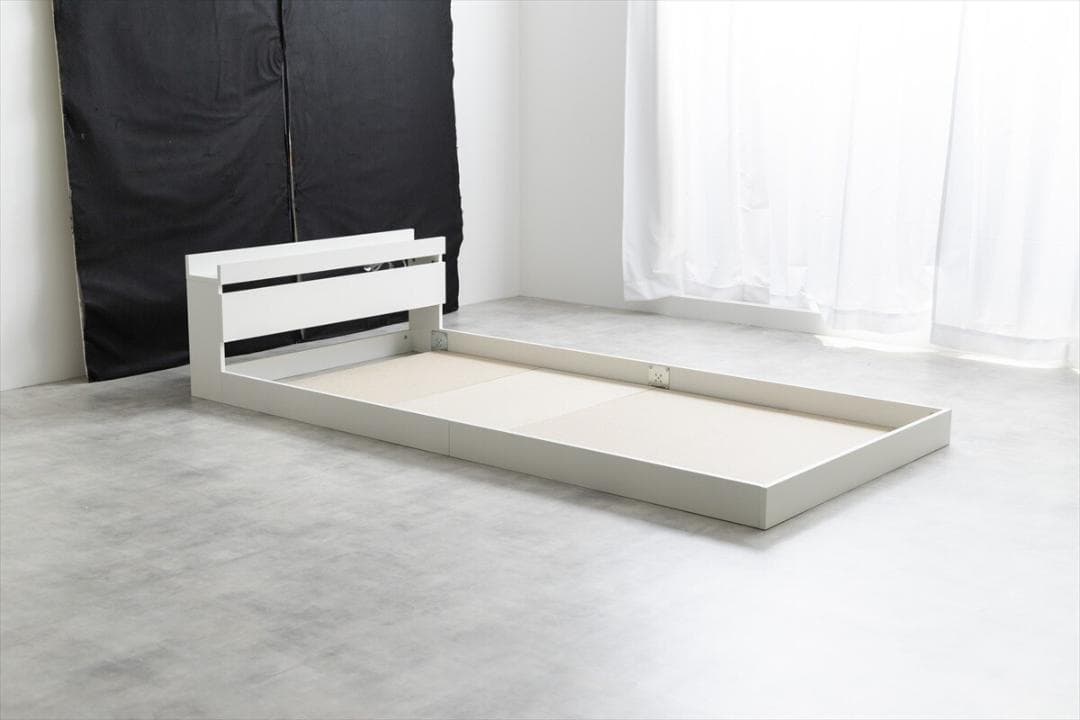 IN BD CRA　シングルベッド　フレームのみ　ホワイト