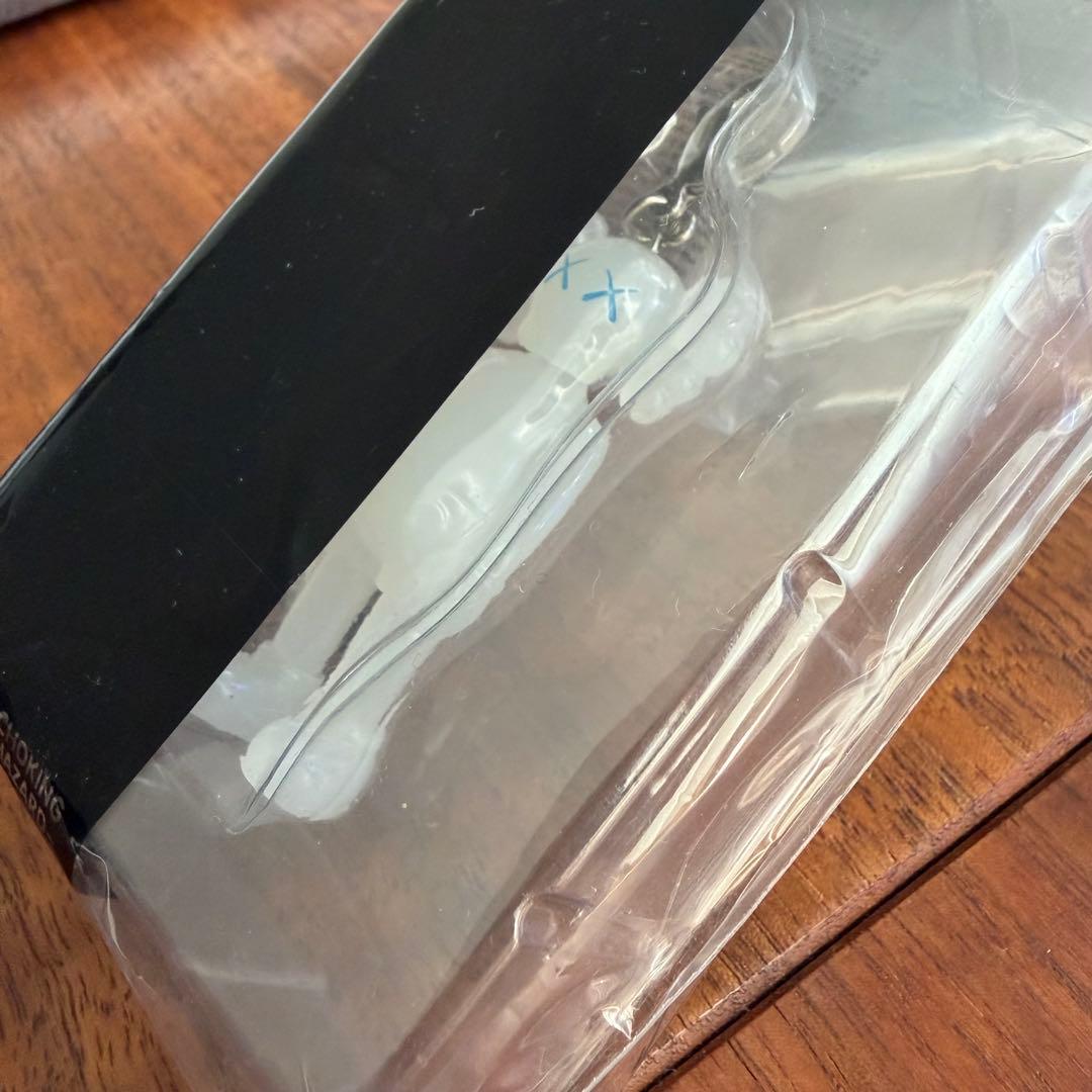 KAWS 2009年製 OriginalFake 正規品 キーホルダー 5体