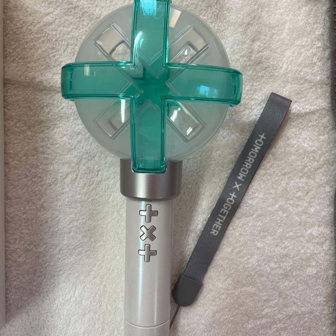 TOMORROW X TOGETHER ペンライト +フォトカード付き