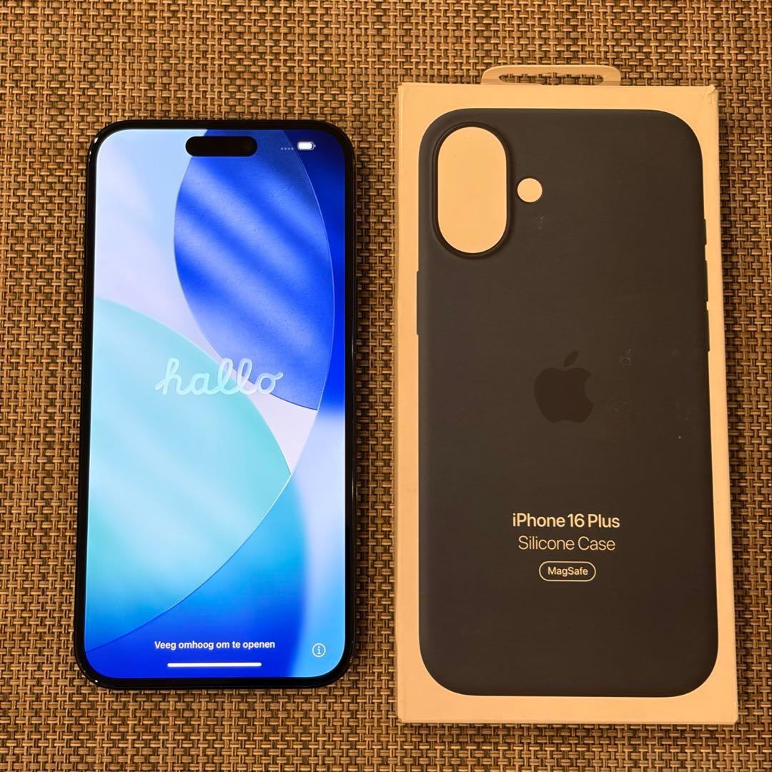 iPhone16 Plus SIMフリー 6.7インチ 128GB 純正ケース付