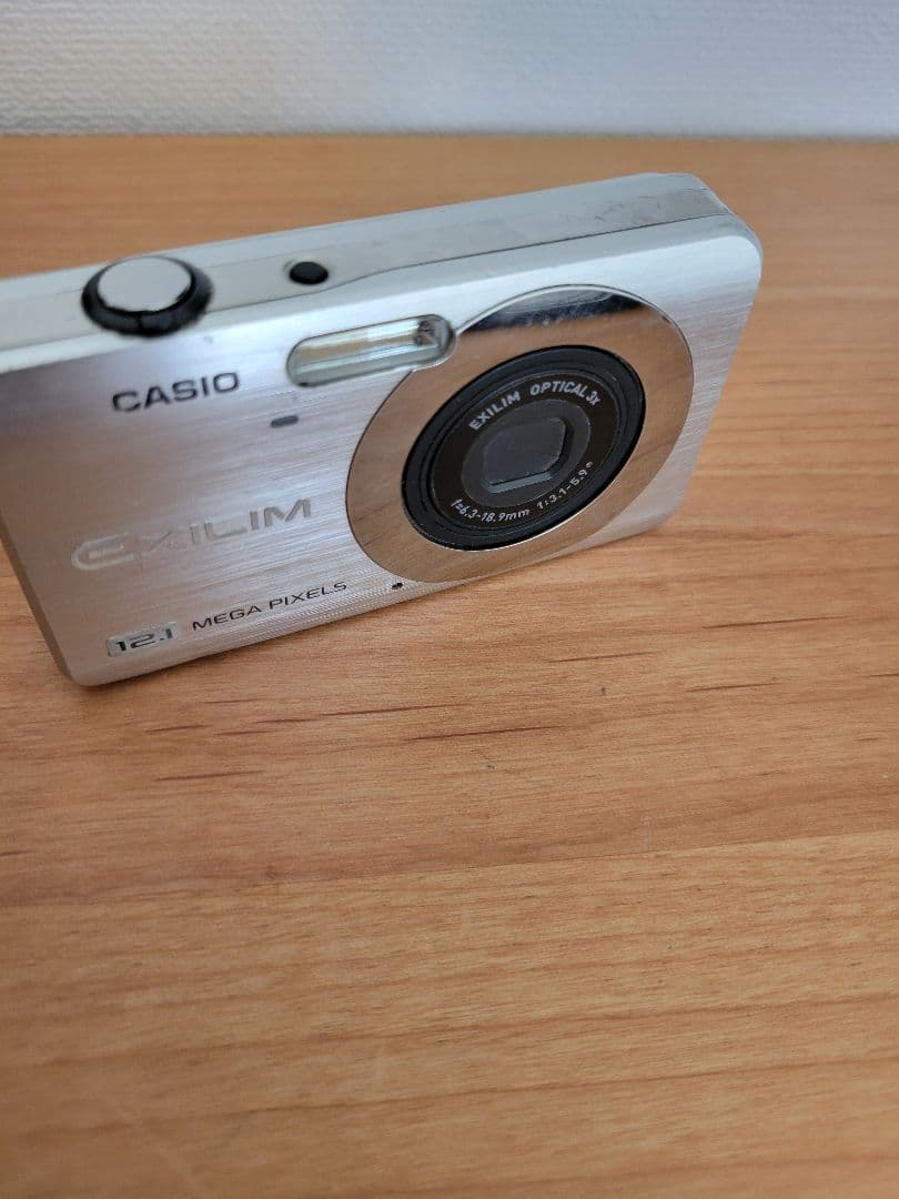 CASIO EXLIM EX-Z90 シルバー