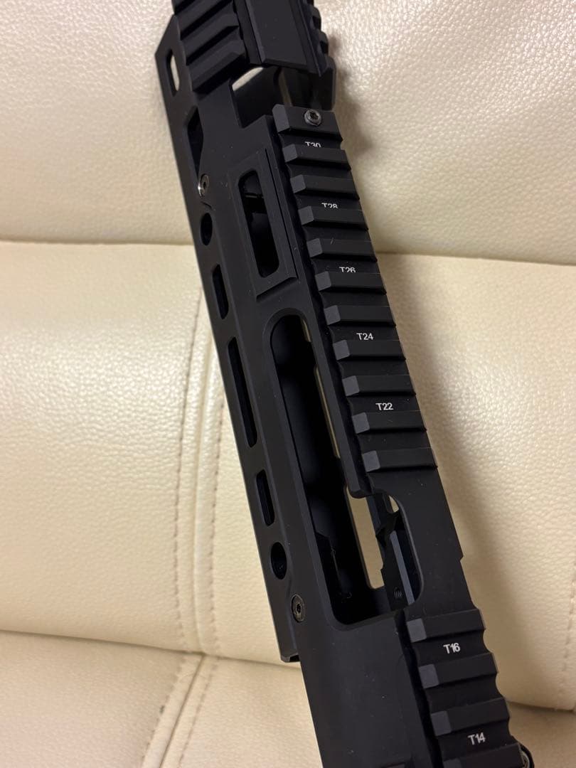 WII TECH MONOLITHIC M-LOK ハンドガード MP5 A4