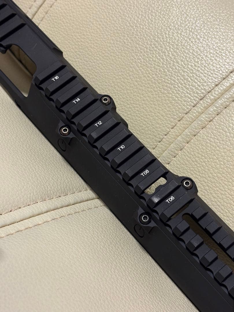 WII TECH MONOLITHIC M-LOK ハンドガード MP5 A4