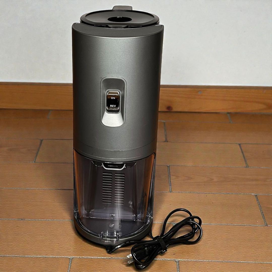 数回使用のみ❣️極美品✨Hurom スロージューサー H-200-DBAA03