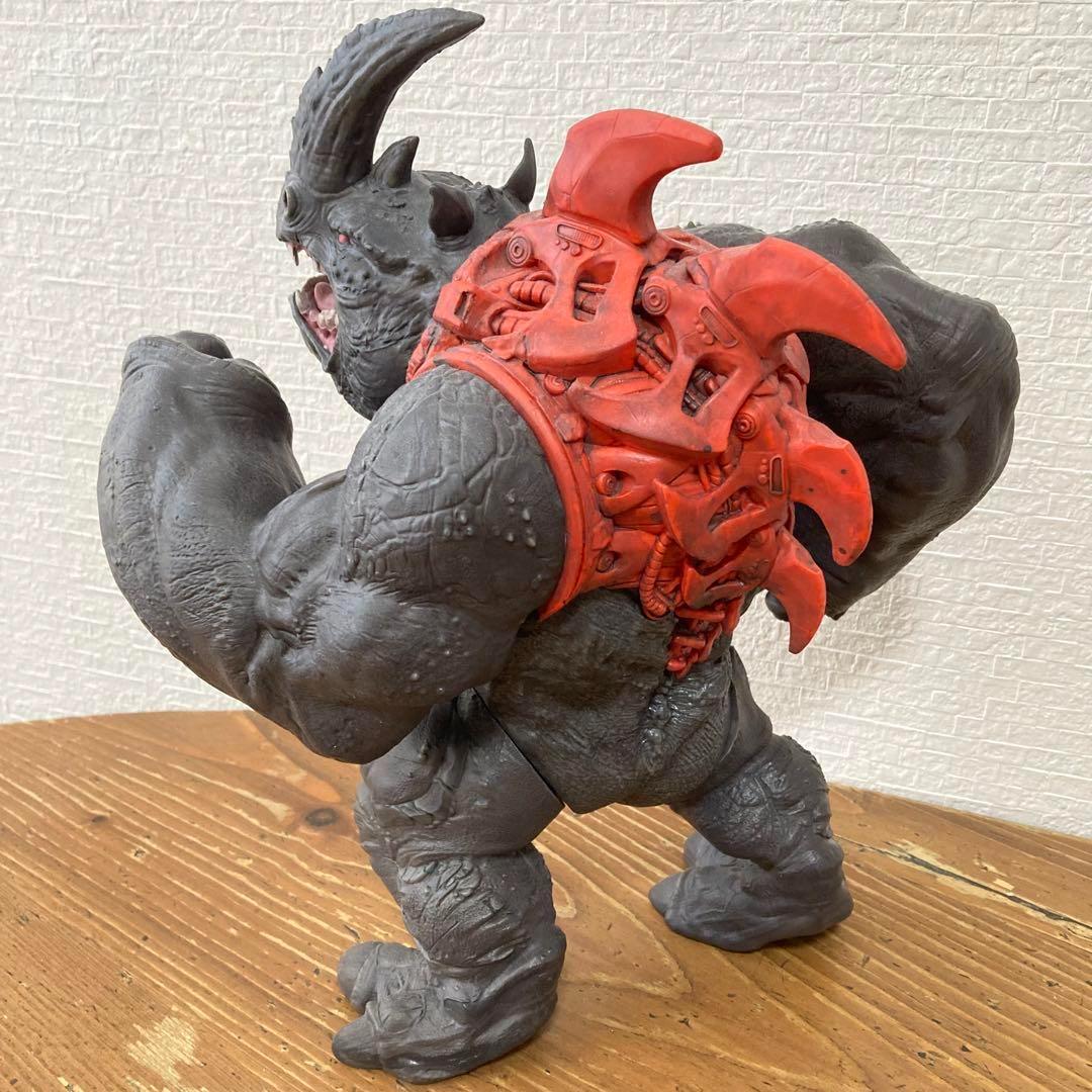 マクファーレントイズ　ロウ・テン　raw10　フーフ　スポーン　フィギュア