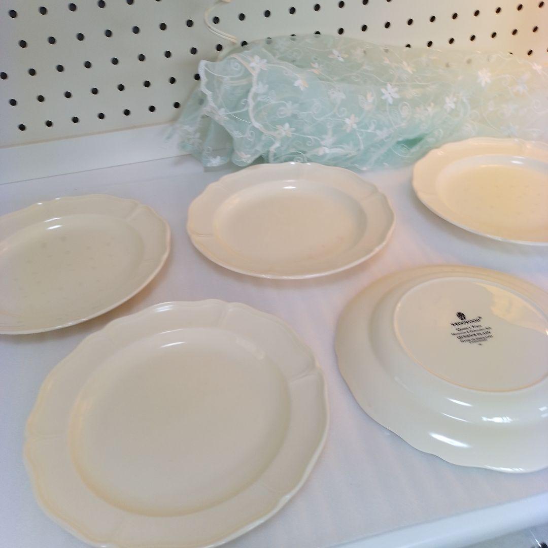 ウェッジウッドクイーンズプレーン直径21センチパン皿。5枚。