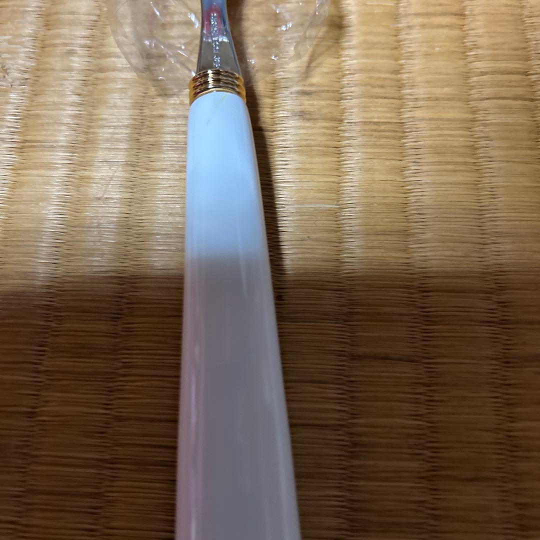 ケーキサーバーとナイフ