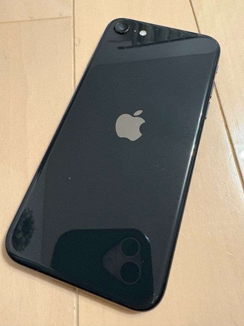 値下げ‼️Apple iPhone se(第二世代)ブラック 本体 64GB