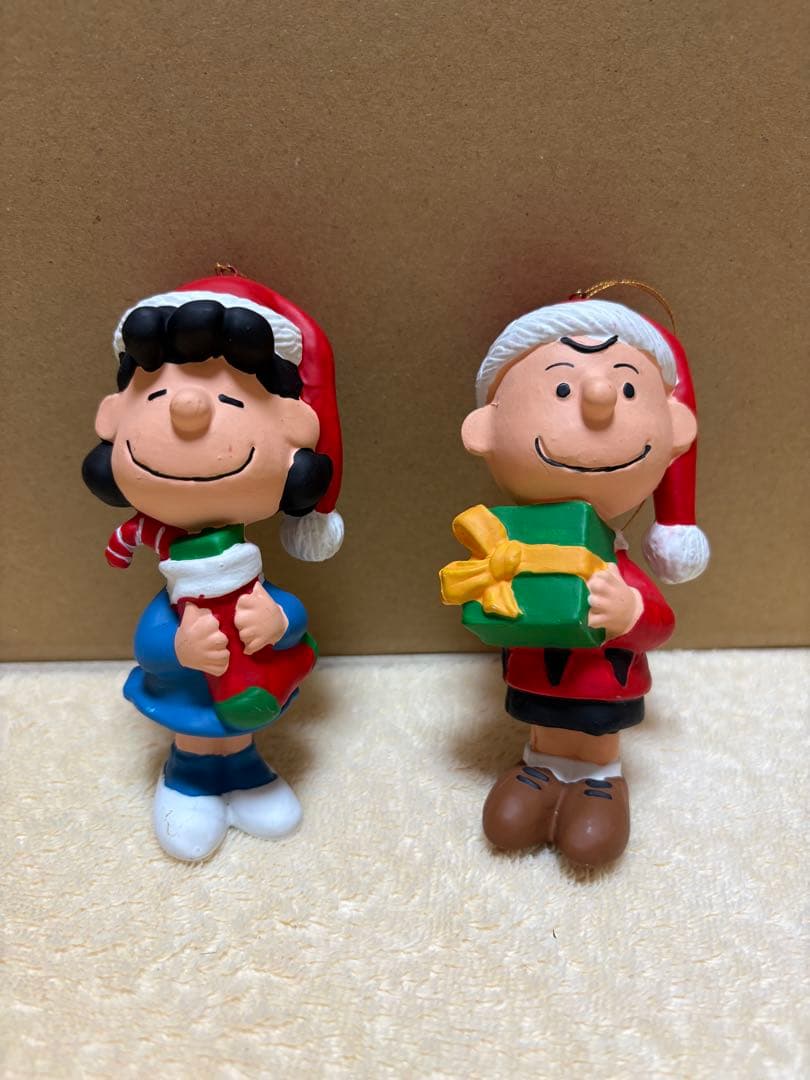 SNOOPYサンタと 仲間のオーナメントの3体セット