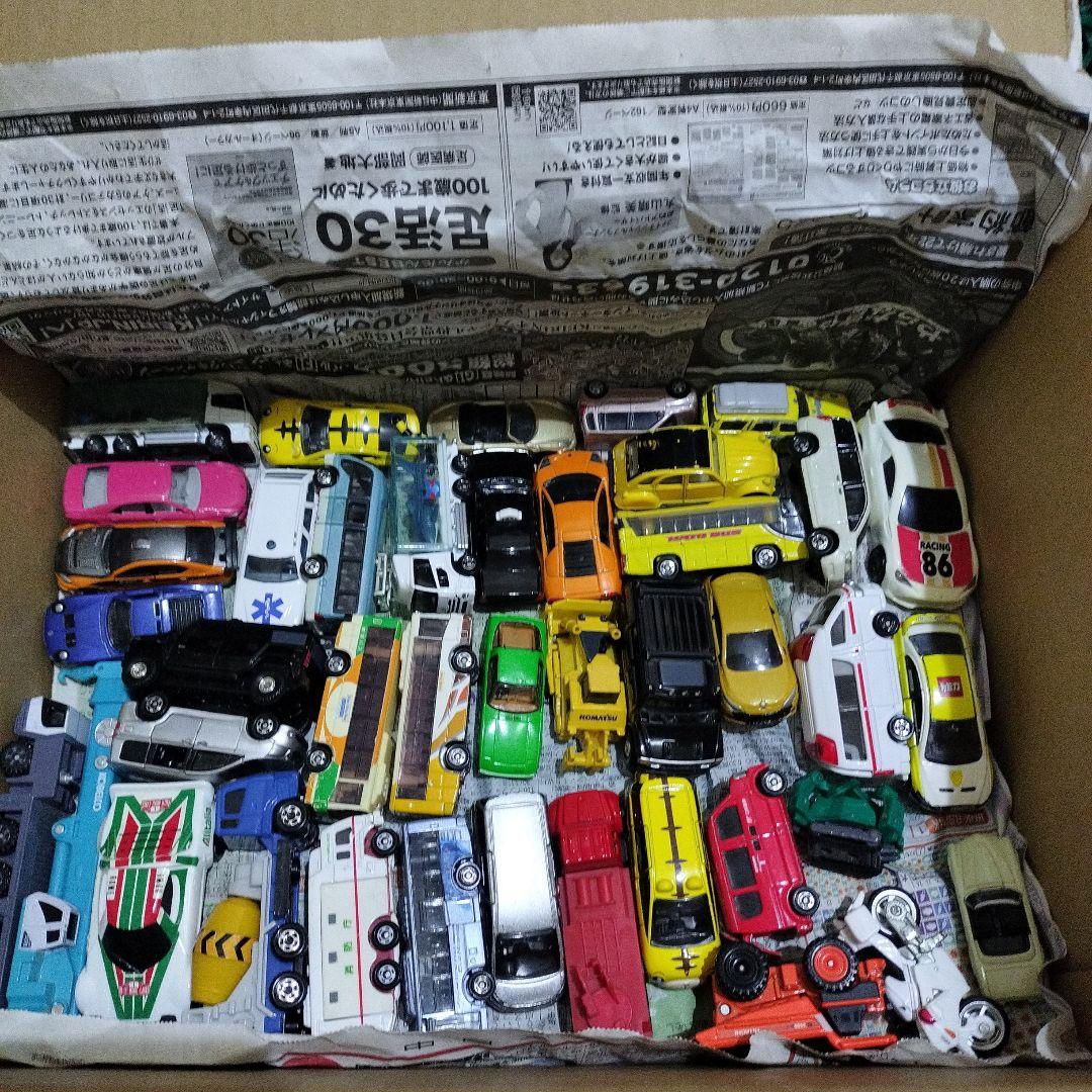 トミカミニカーまとめ売り180台以上