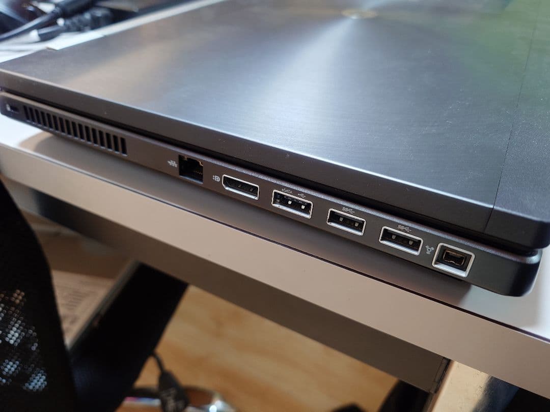 Windowsノート本体 HP EliteBook Workstation 8770w