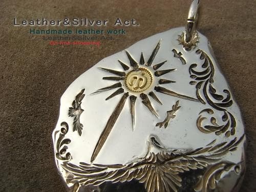 イーグルペンダントトップ　ハンドメイドシルバーネックレス　925　たたき　トップ