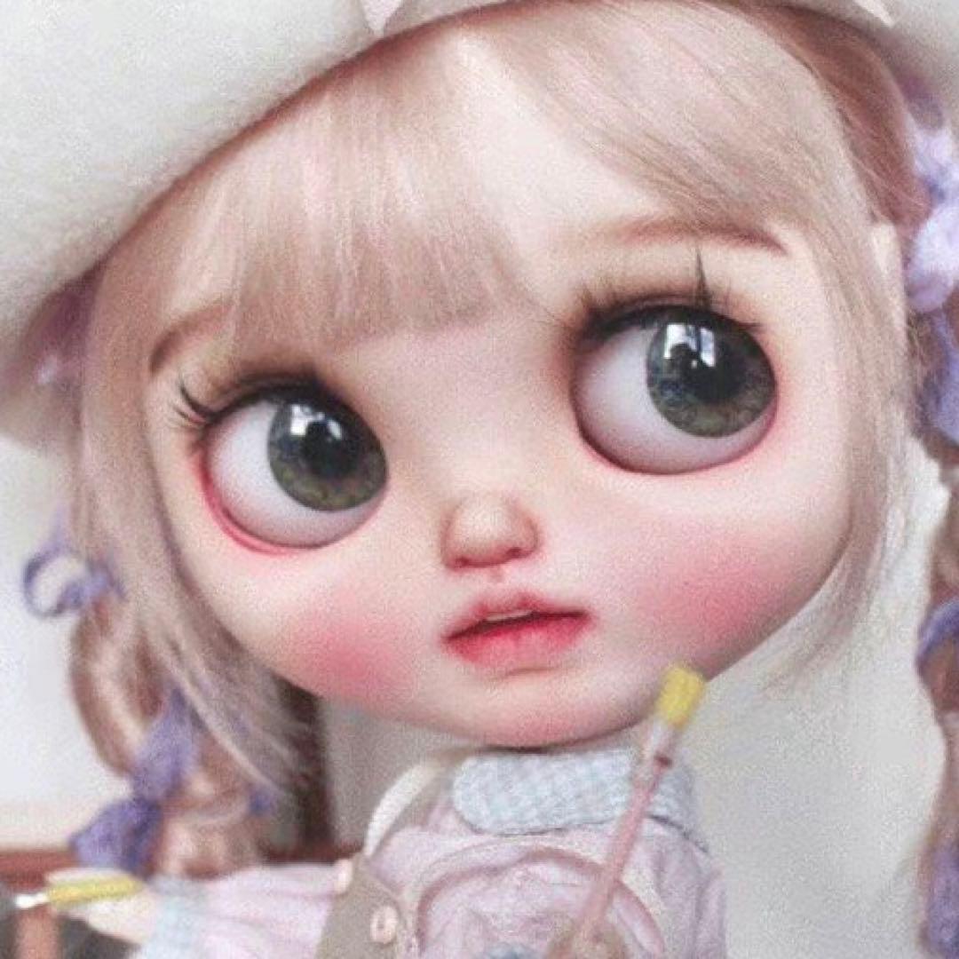 カスタムブライス 人形 ドール 海外作家様 かわいい キラキラ きれい
