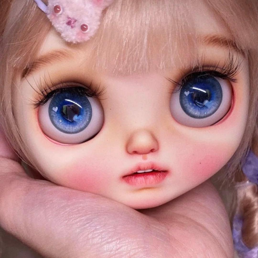 カスタムブライス 人形 ドール 海外作家様 かわいい キラキラ きれい