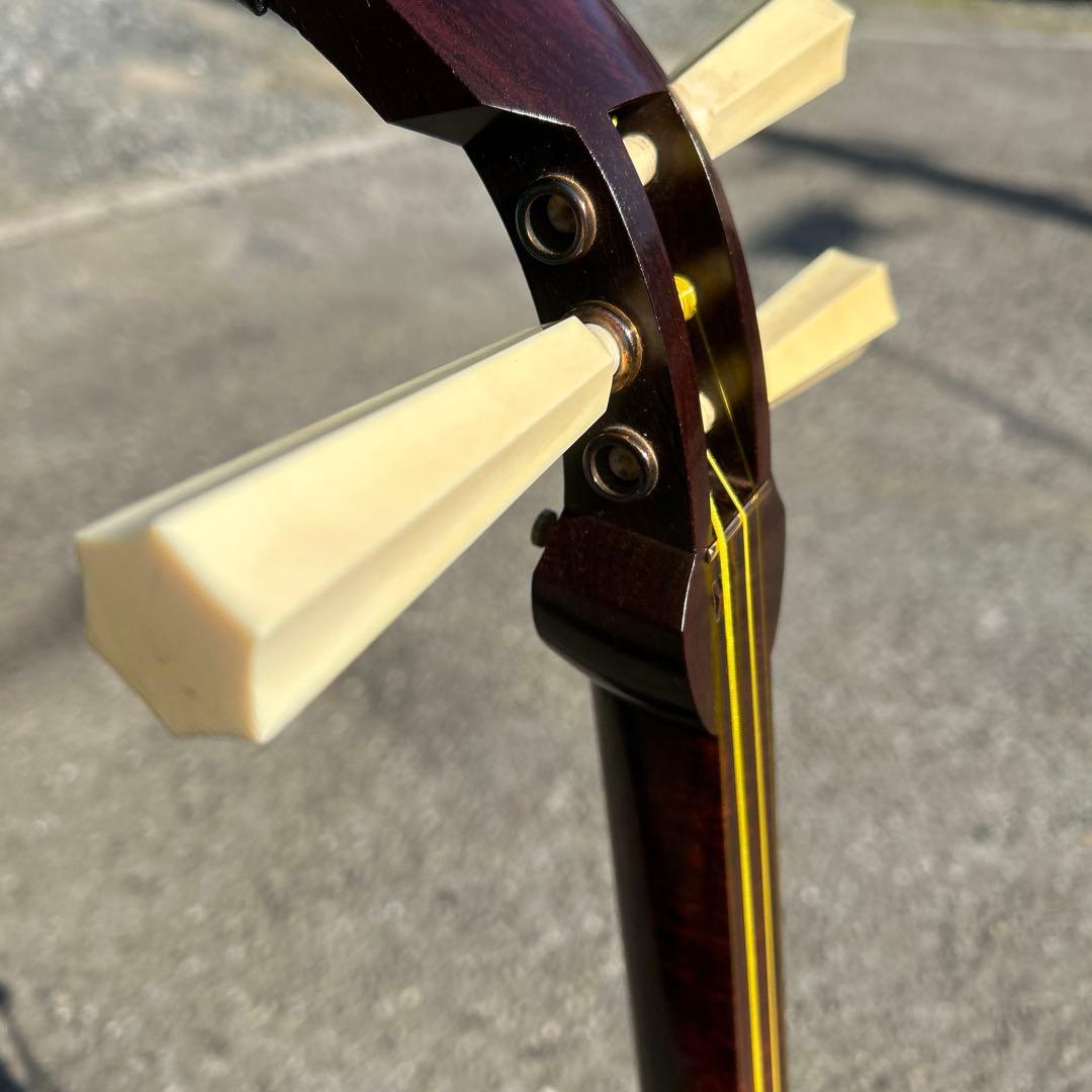 紅木津軽三味線　太竿　金細　綾杉　トチ多数