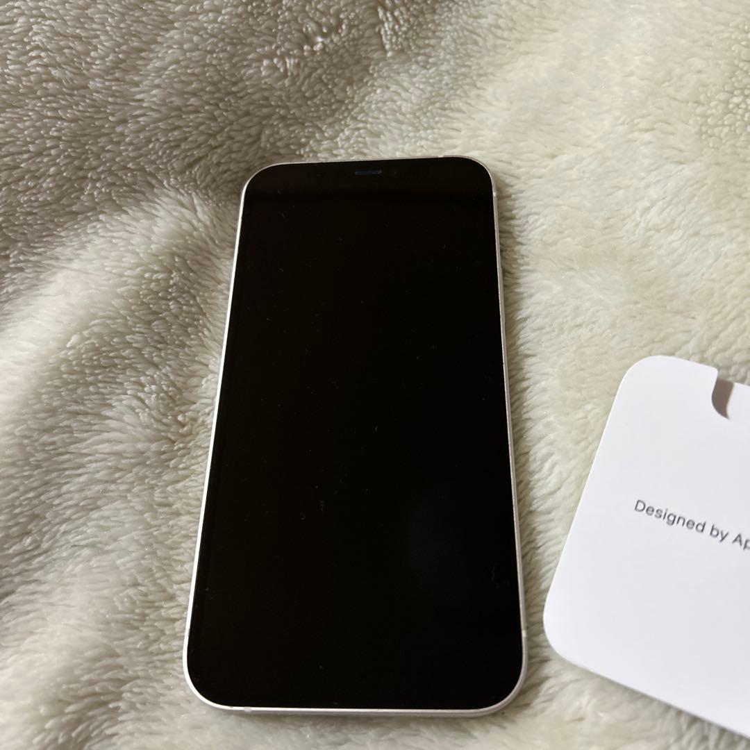 iPhone12 ホワイト64GB バッテリー85％