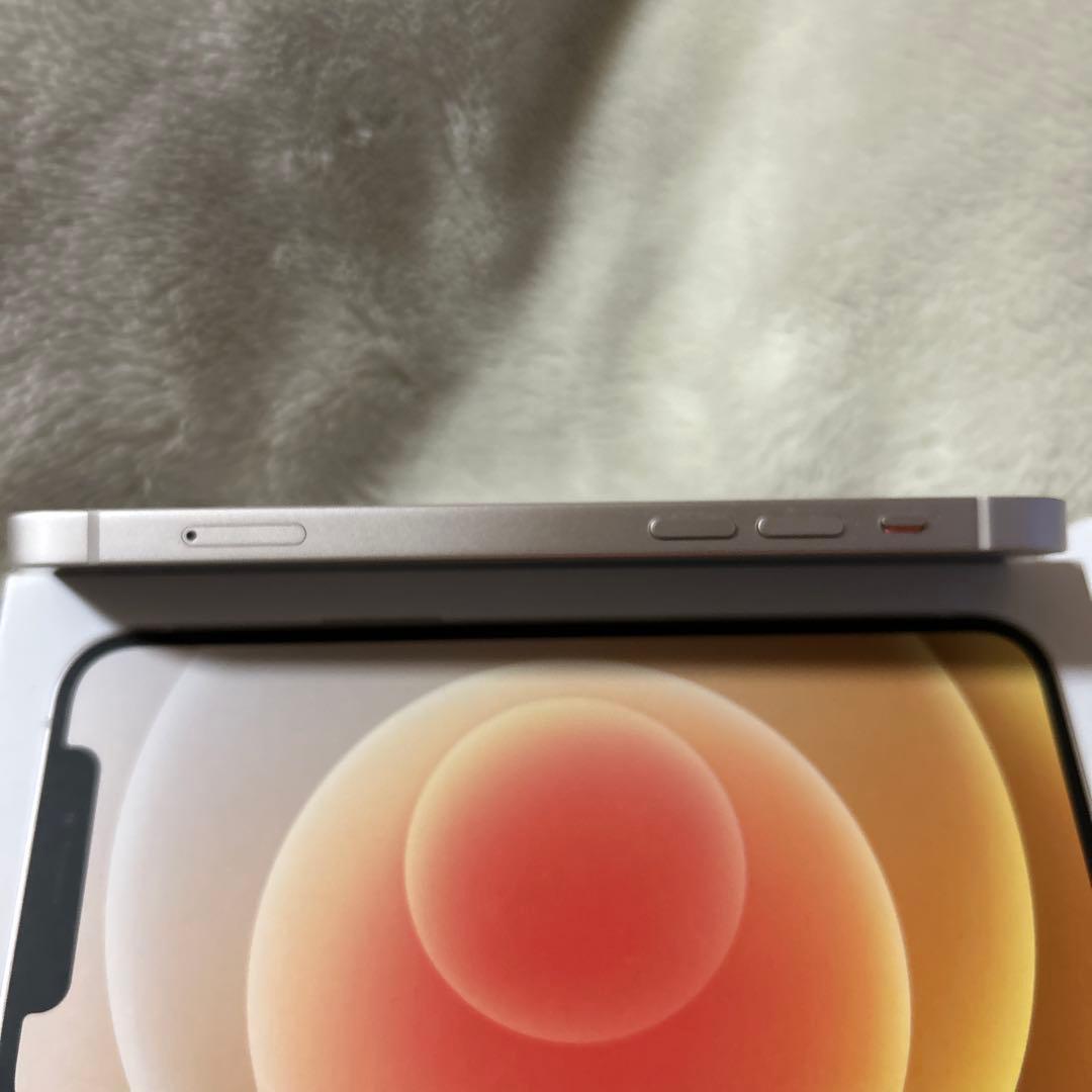 iPhone12 ホワイト64GB バッテリー85％