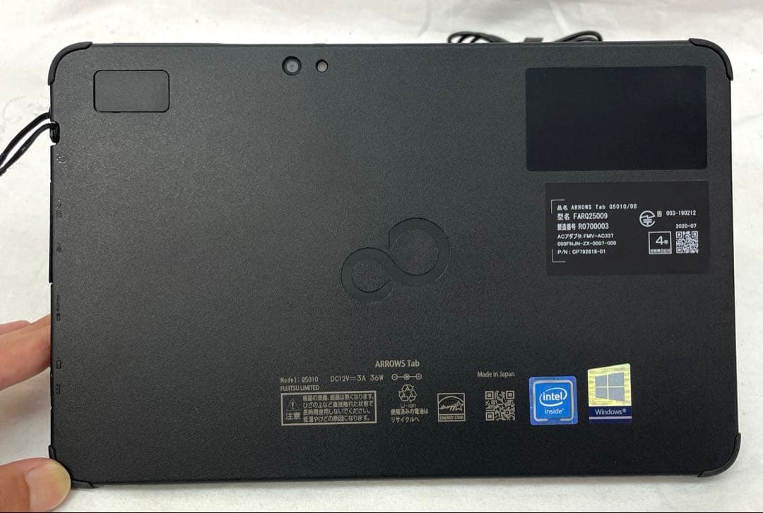 富士通　ARROWS Tab Q5010/DB SSD128 ペン付 美品　#C