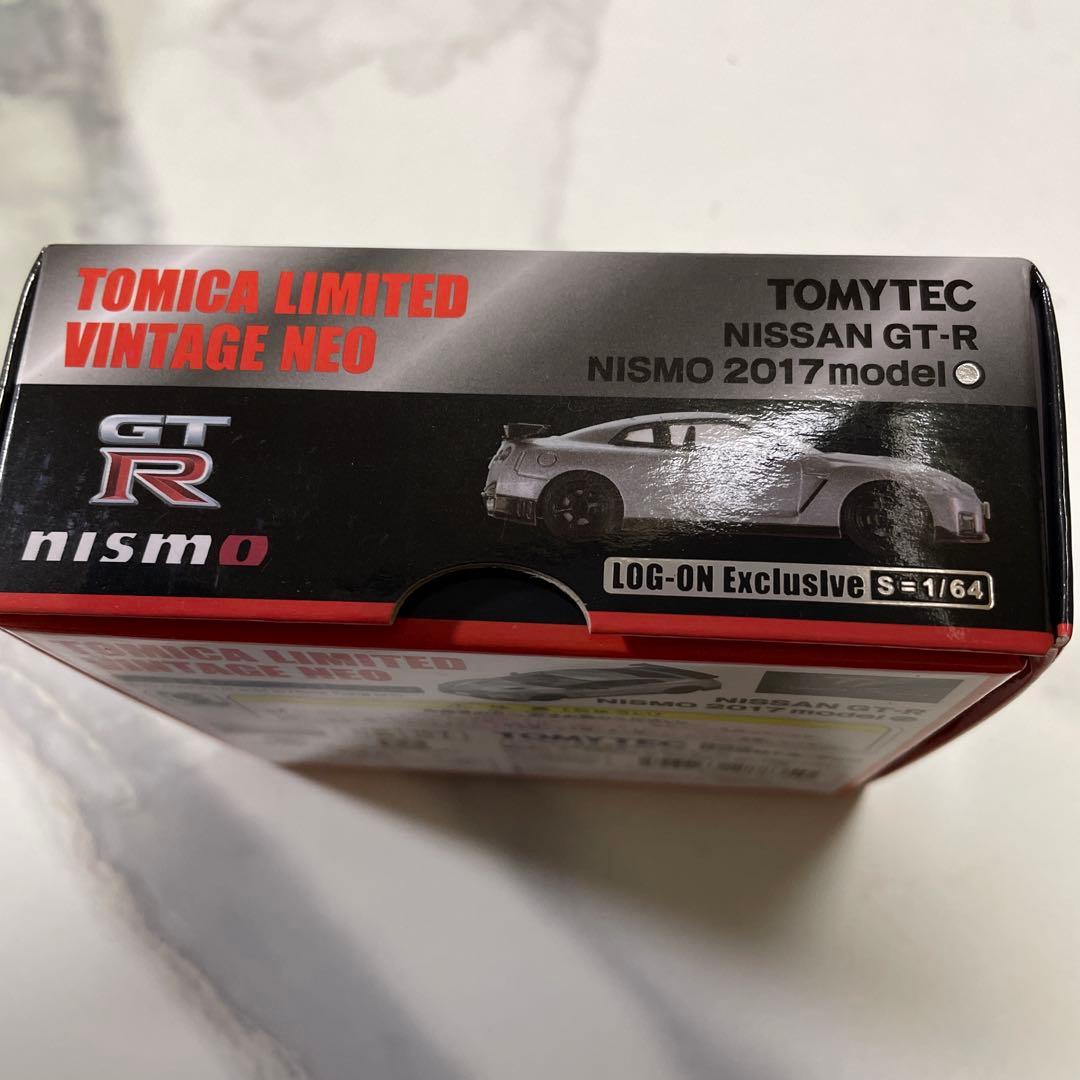 トミカリミテッドヴィンテージ　GT-R NISMO log-on 海外限定