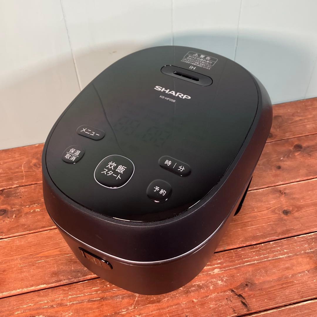 【美品】シャープ 炊飯器 3合 IH式　匠の火加減 KS-HF05B-B