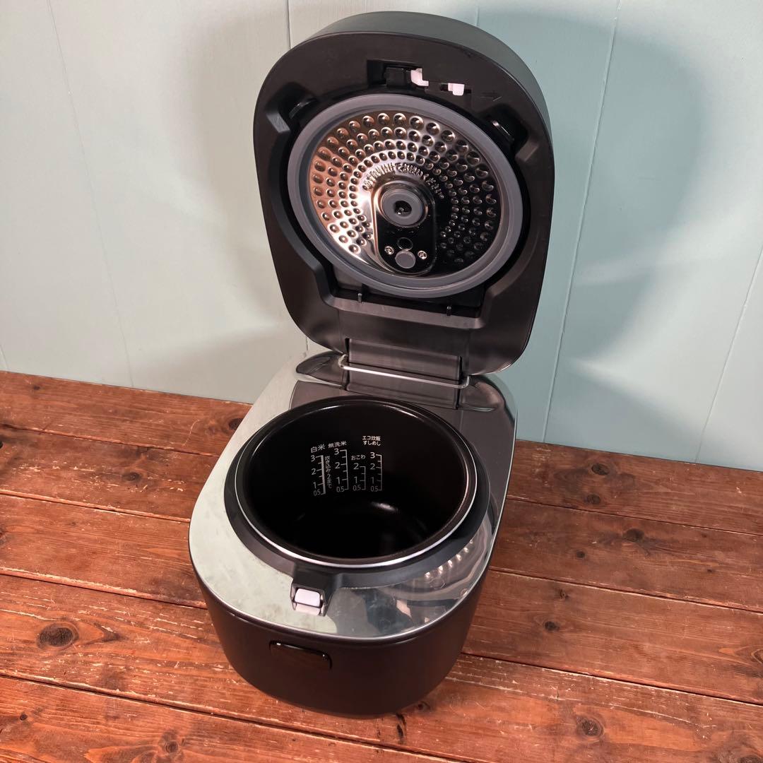 【美品】シャープ 炊飯器 3合 IH式　匠の火加減 KS-HF05B-B