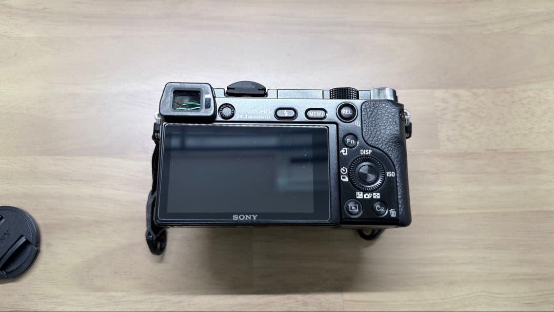 SONY α6000 ミラーレス一眼 E 16-50mmレンズ