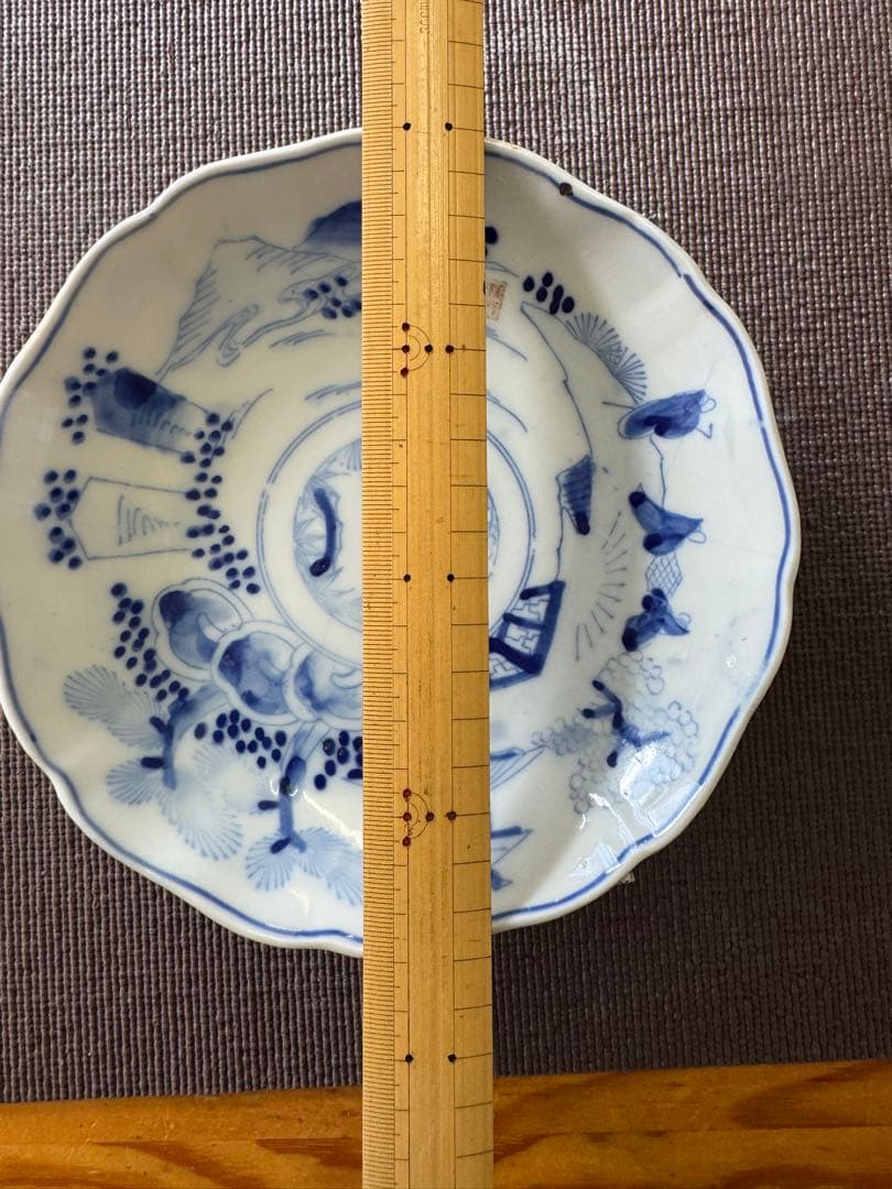 骨董皿　古伊万里　肥前磁器　青白磁の風景柄皿　4皿セット