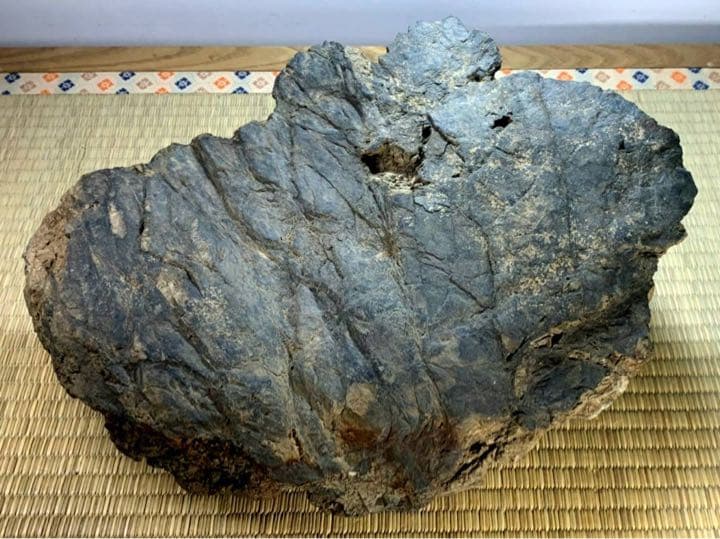 3917 遠州三倉石 幅35×高14×奥25.5(cm) 9.58kg