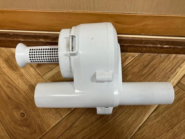 Makita CL180FD コードレススティッククリーナー