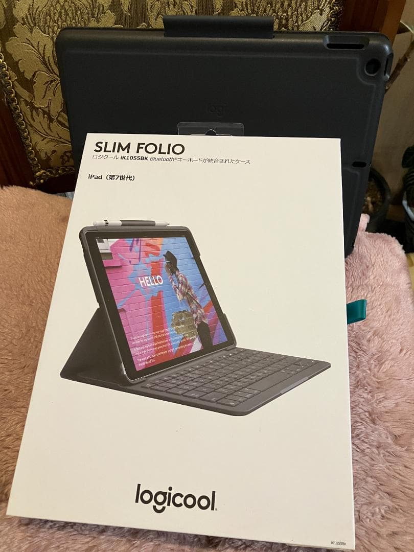 再値下　訳ありipad第7世代グレー　32Gb Wifi+セルラー　キーボード付