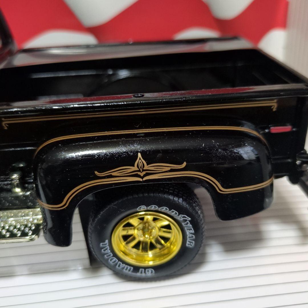 ヒ*ト様 1/18ミニカー　ダッジ・ウォーロック　1978