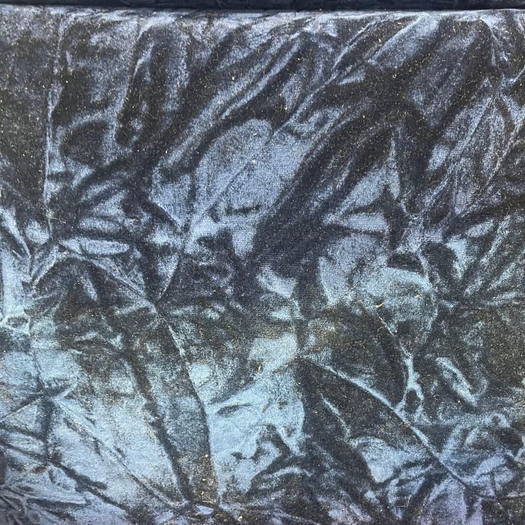 昭和レトロなソファー　青