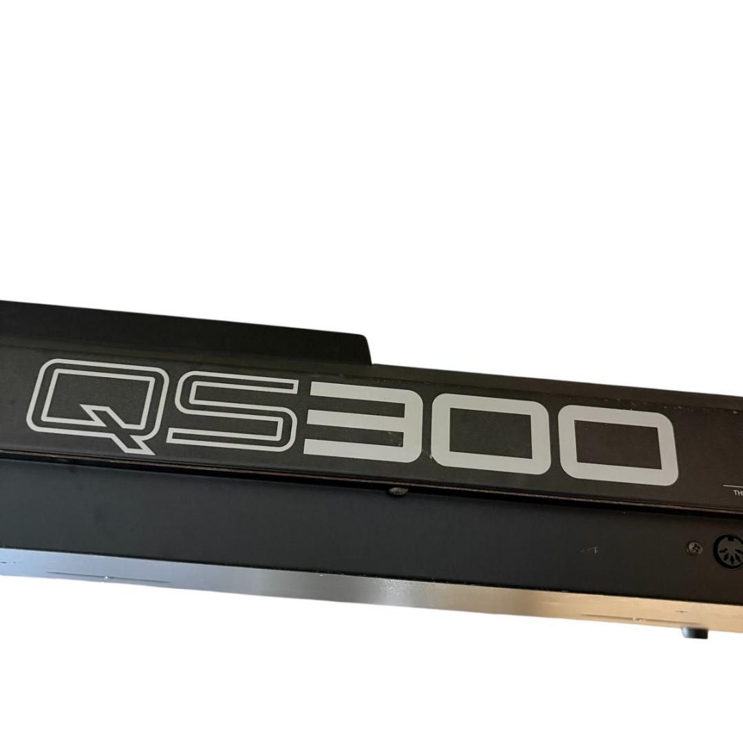 動作確認済み　YAMAHA ヤマハ シンセサイザー QS300 61鍵盤