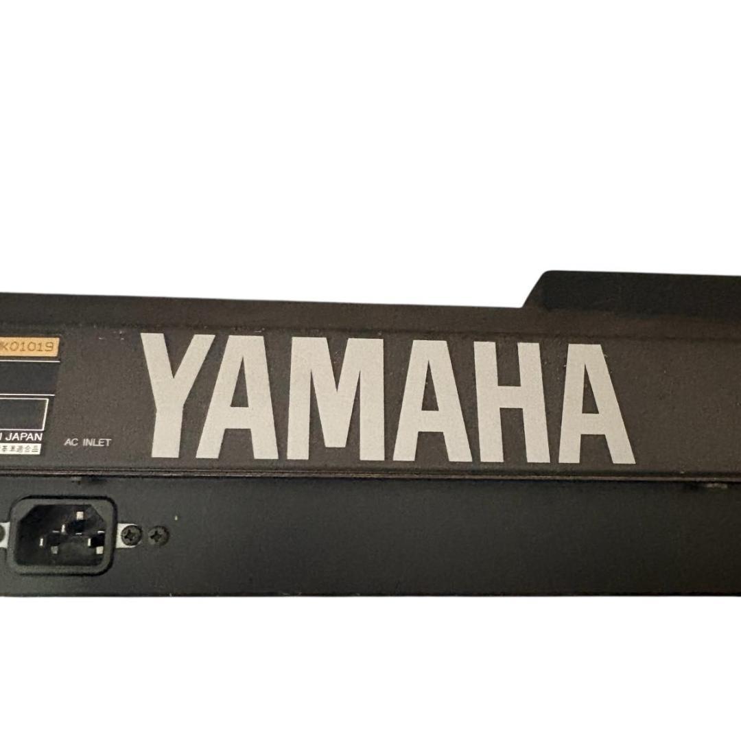 動作確認済み　YAMAHA ヤマハ シンセサイザー QS300 61鍵盤