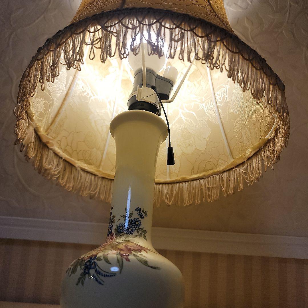 アンティークフロアライト　薔薇のフラワーパターンシェード　ヴィンテージ　レトロ