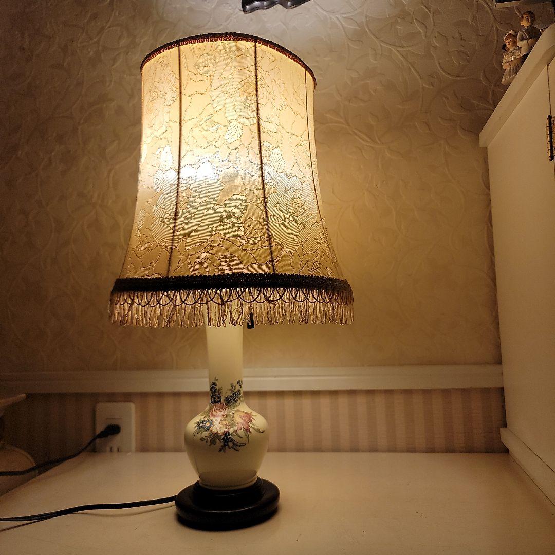 アンティークフロアライト　薔薇のフラワーパターンシェード　ヴィンテージ　レトロ