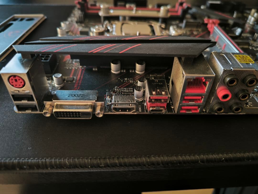 CPU MSI MPG Z390 gaming plus + Intel i5-9400