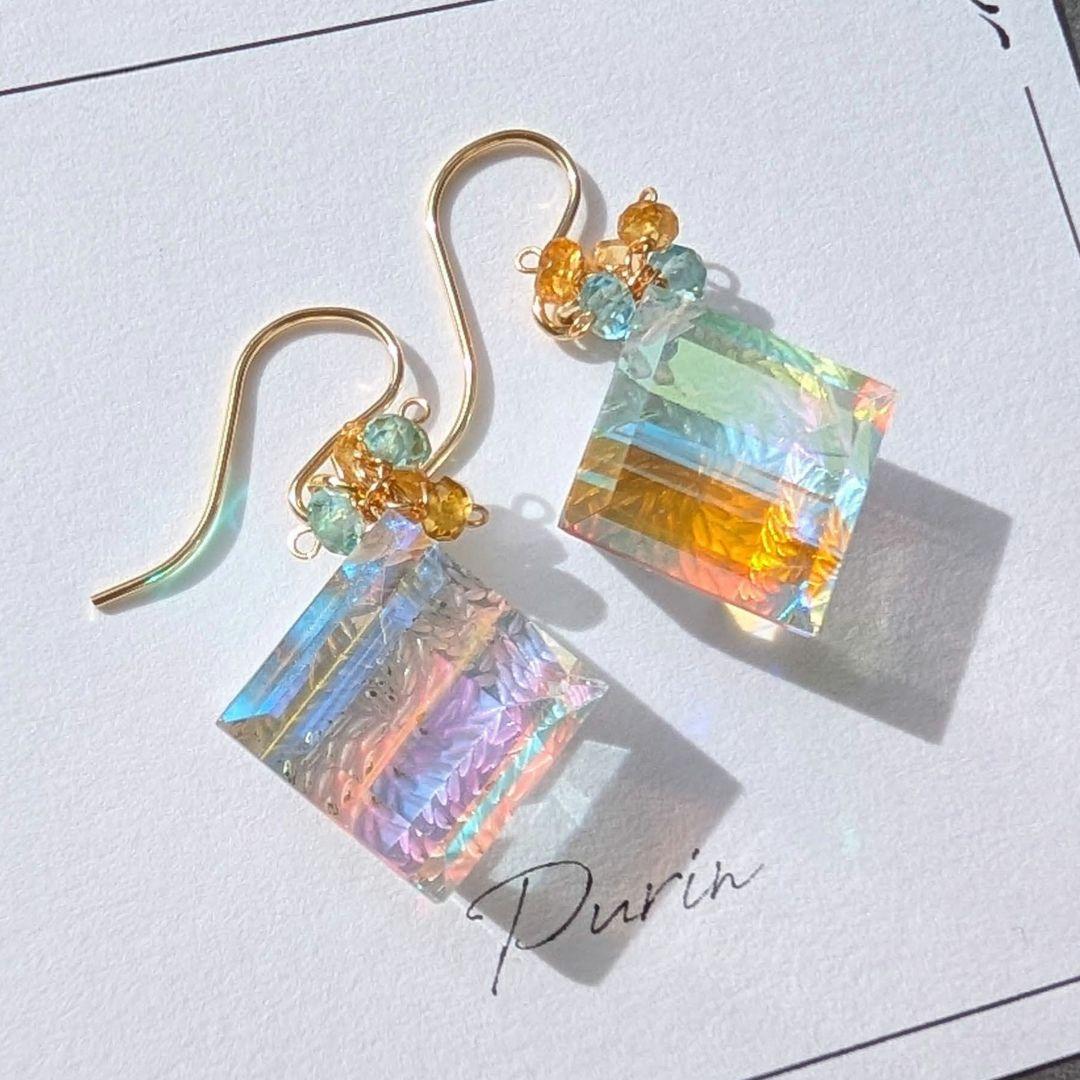 レインボークォーツ バックカービングピアス