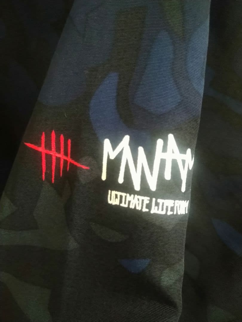 MAN WITH A MISSION マウンテンパーカー