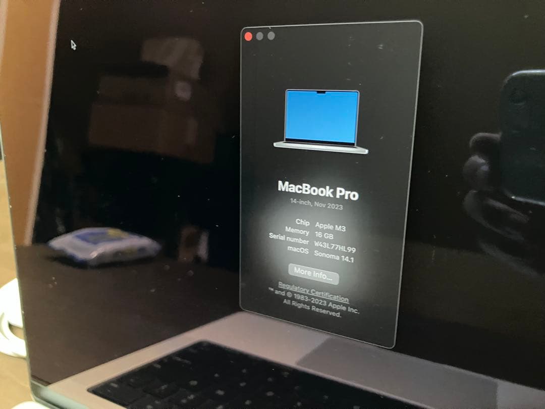 美品 MacBook Pro M3 16GB 1TB US配列キー 充電回数極少