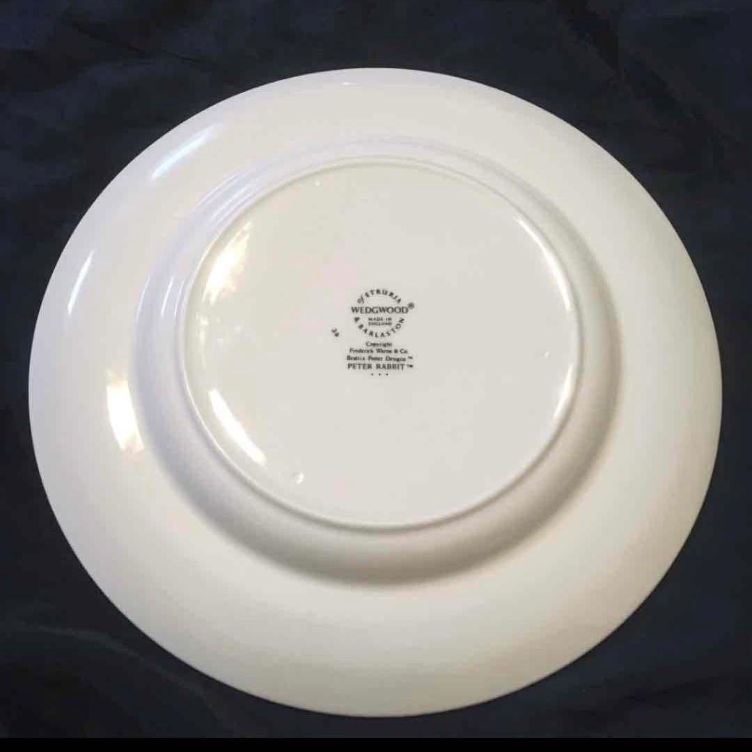  英国で購入ウェッジウッド ピーターラビッ食器皿プレート大皿新品