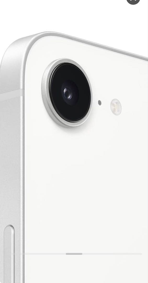 iPhone 16e 本体 99,800円（税込）アップルストアにて 購入