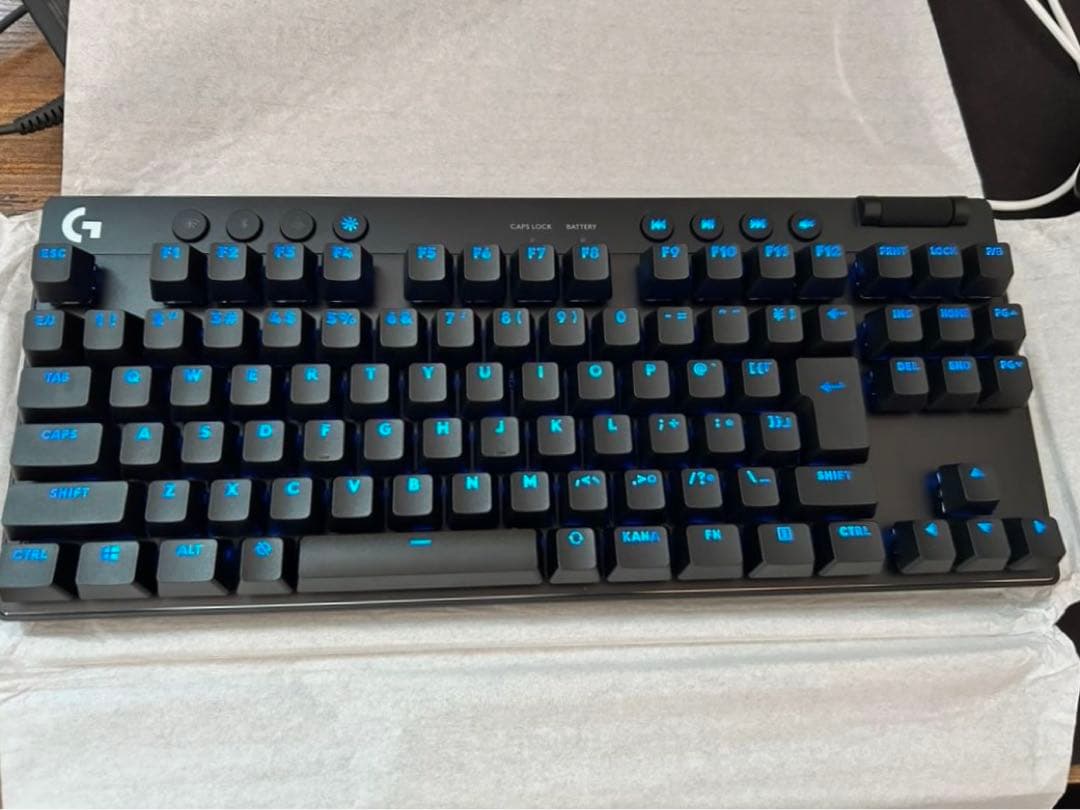キーボード Logicool PRO X TKL LIGHTSPEED